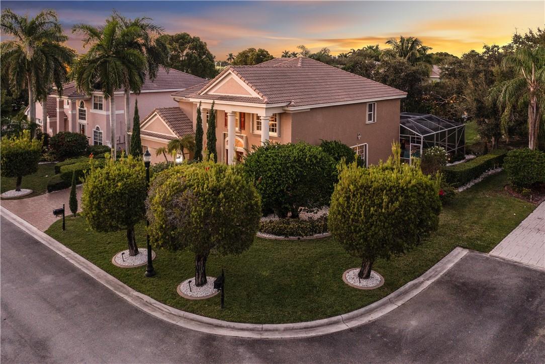 Waters Edge At Parkland - Residential