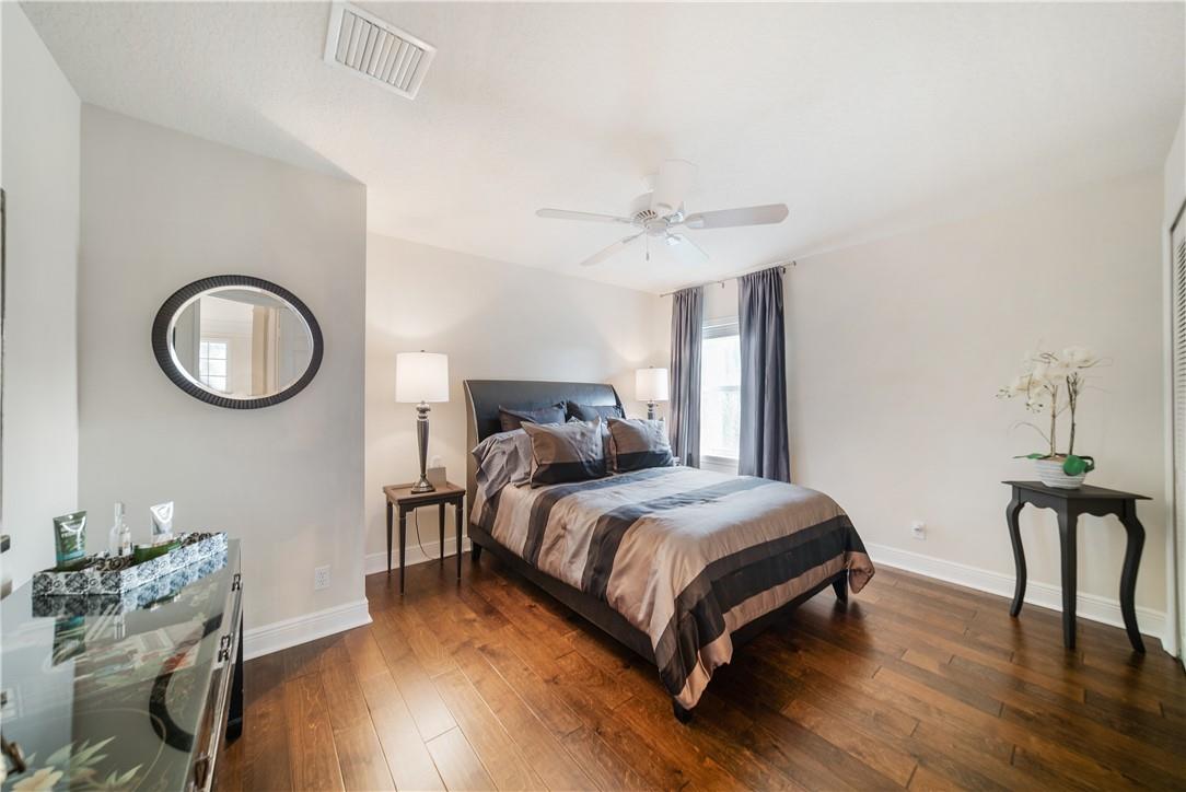 Waters Edge At Parkland - Residential