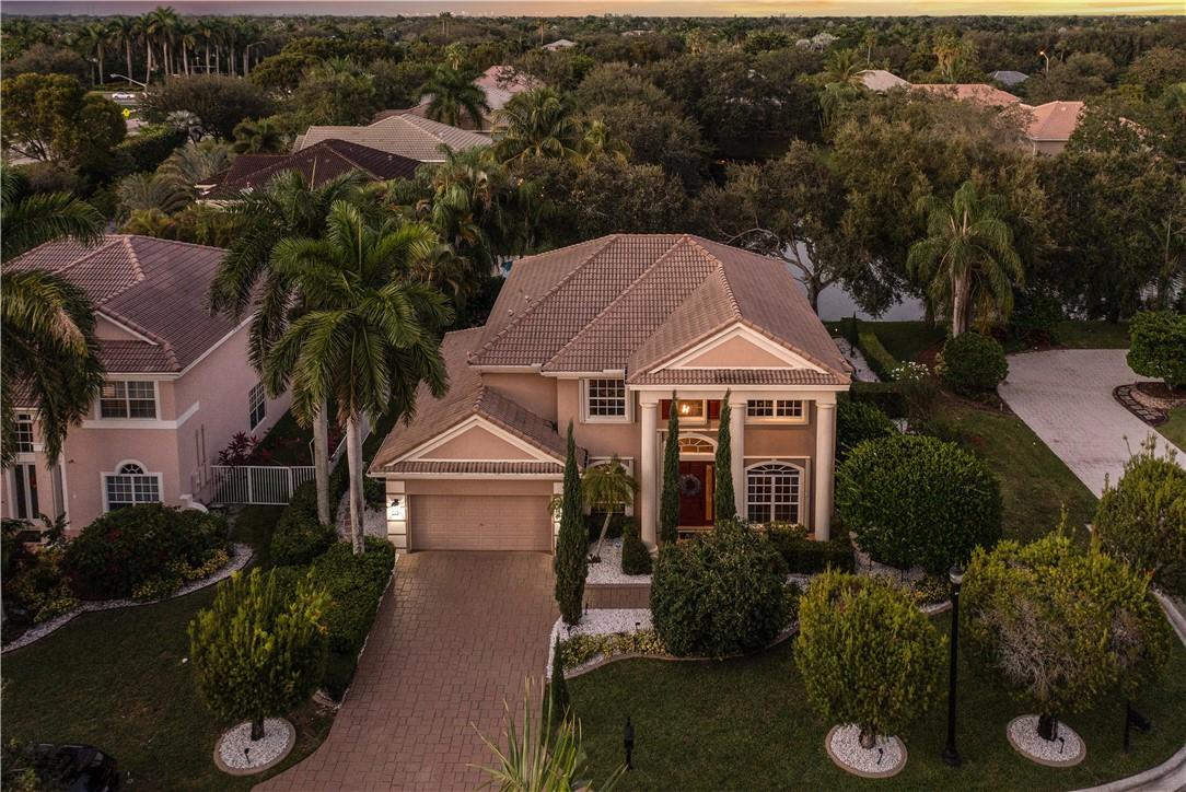 Waters Edge At Parkland - Residential