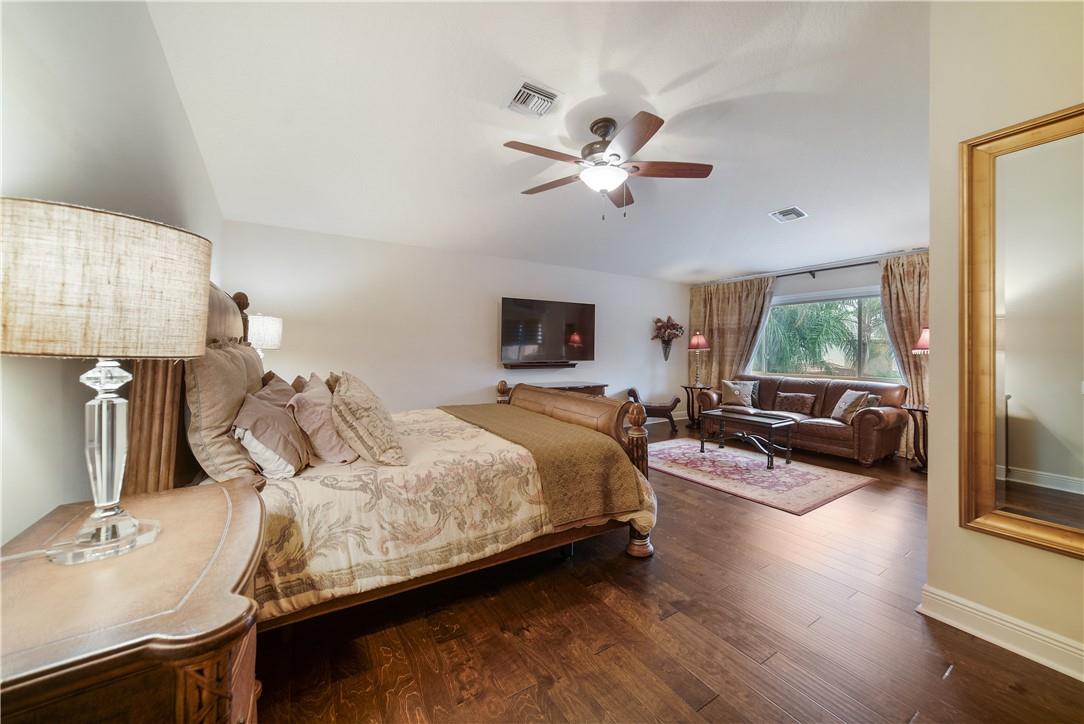 Waters Edge At Parkland - Residential