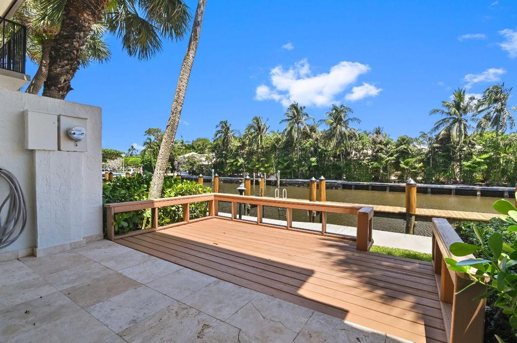 Photo of 800 Andrews 3 Avenue #3, Delray Beach, FL 33483 (MLS # R11124283)