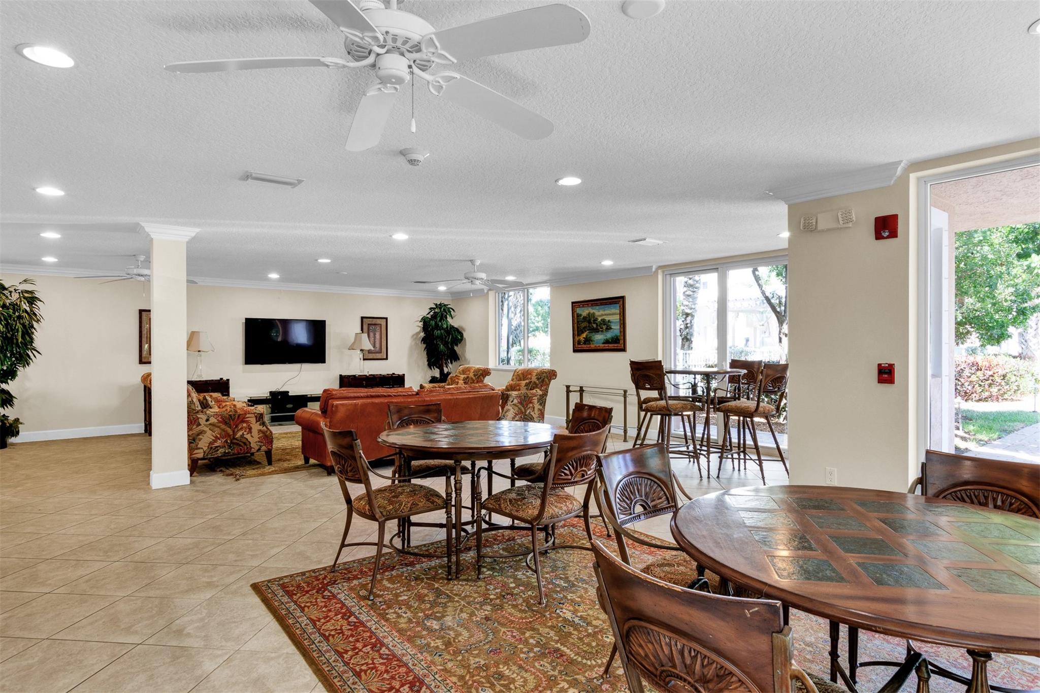 Grand Isle N Hutchinson - Residential