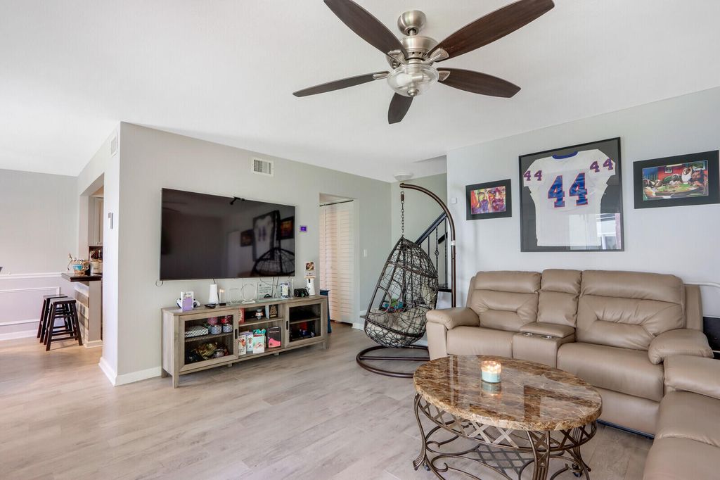 Photo of 12076 Alternate A1a #E5, Palm Beach Gardens, FL 33410 (MLS # R10868538)