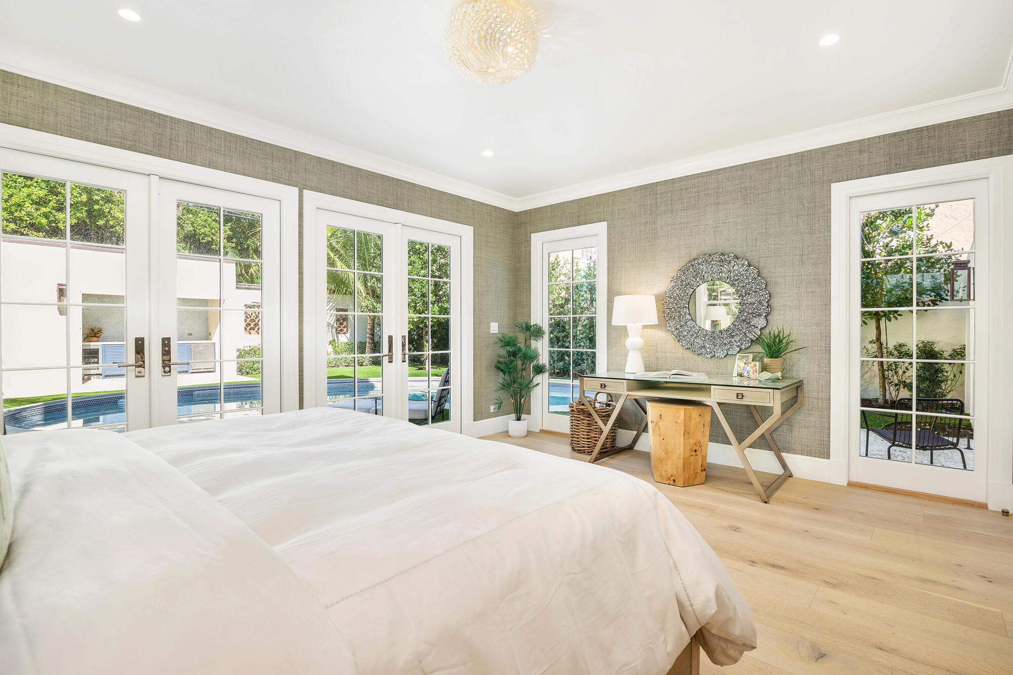 POINCIANA PARK 2ND ADD - Residential