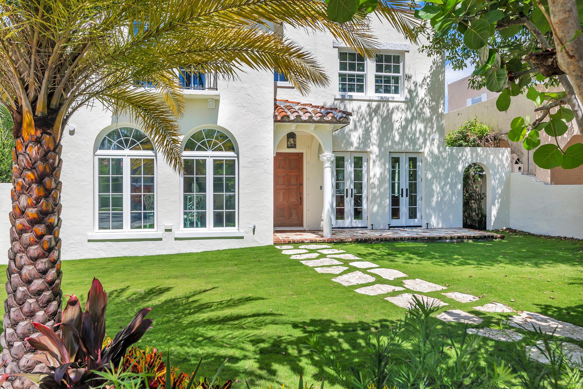 POINCIANA PARK 2ND ADD - Residential