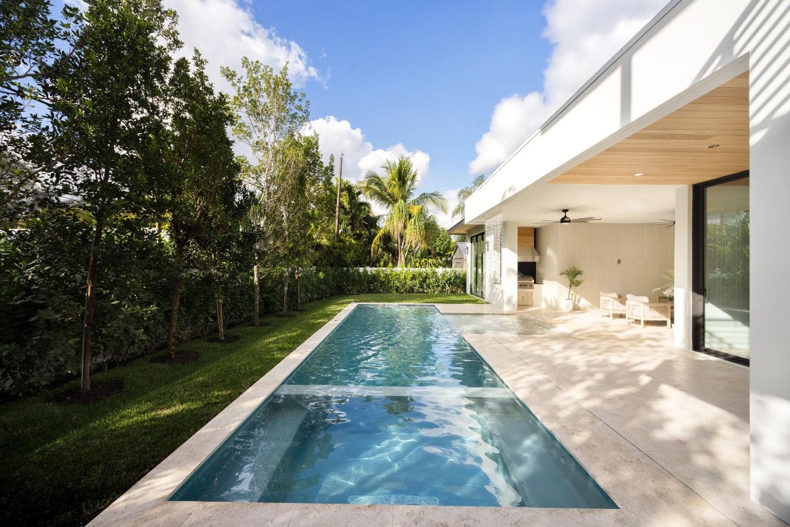 Coral Ridge 21-50 B - Residential