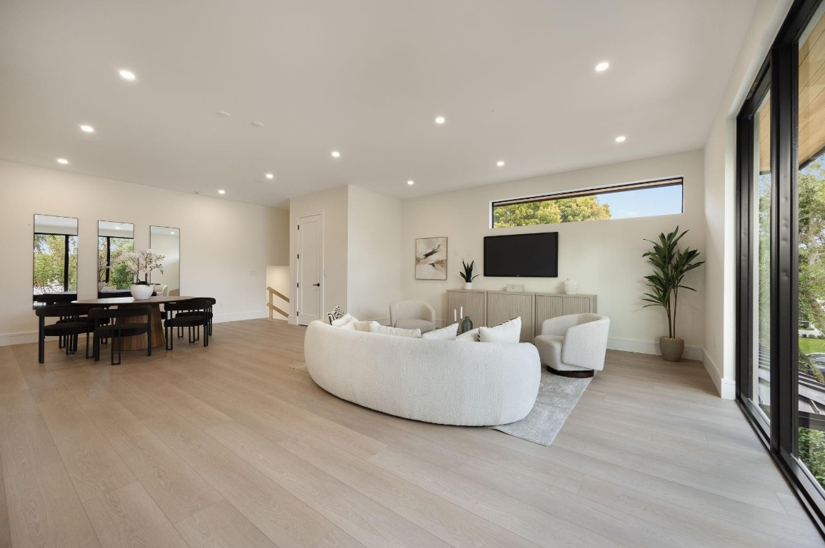 Coral Ridge 21-50 B - Residential