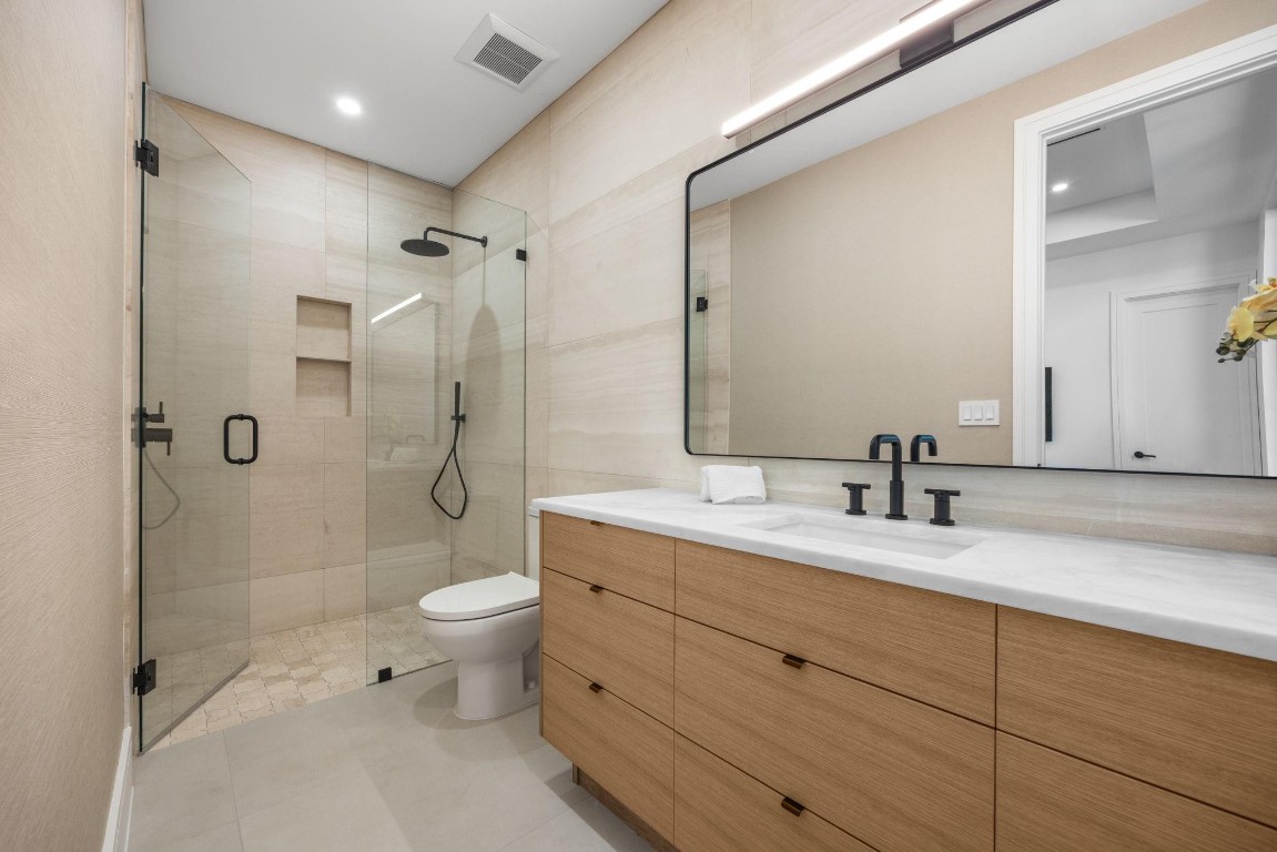 Coral Ridge 21-50 B - Residential