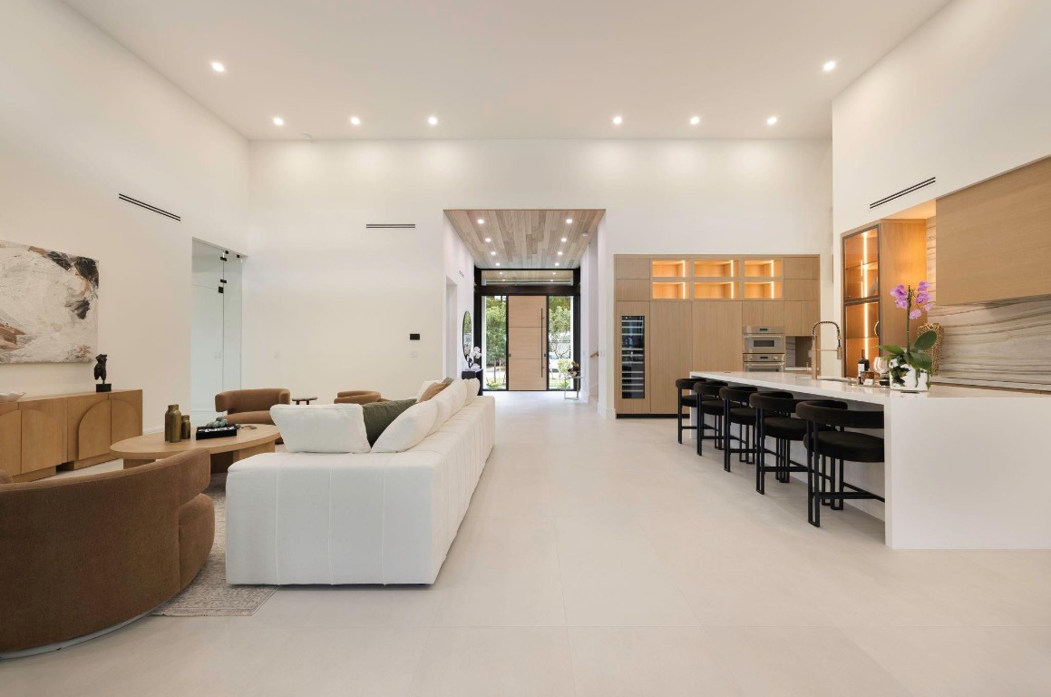 Coral Ridge 21-50 B - Residential