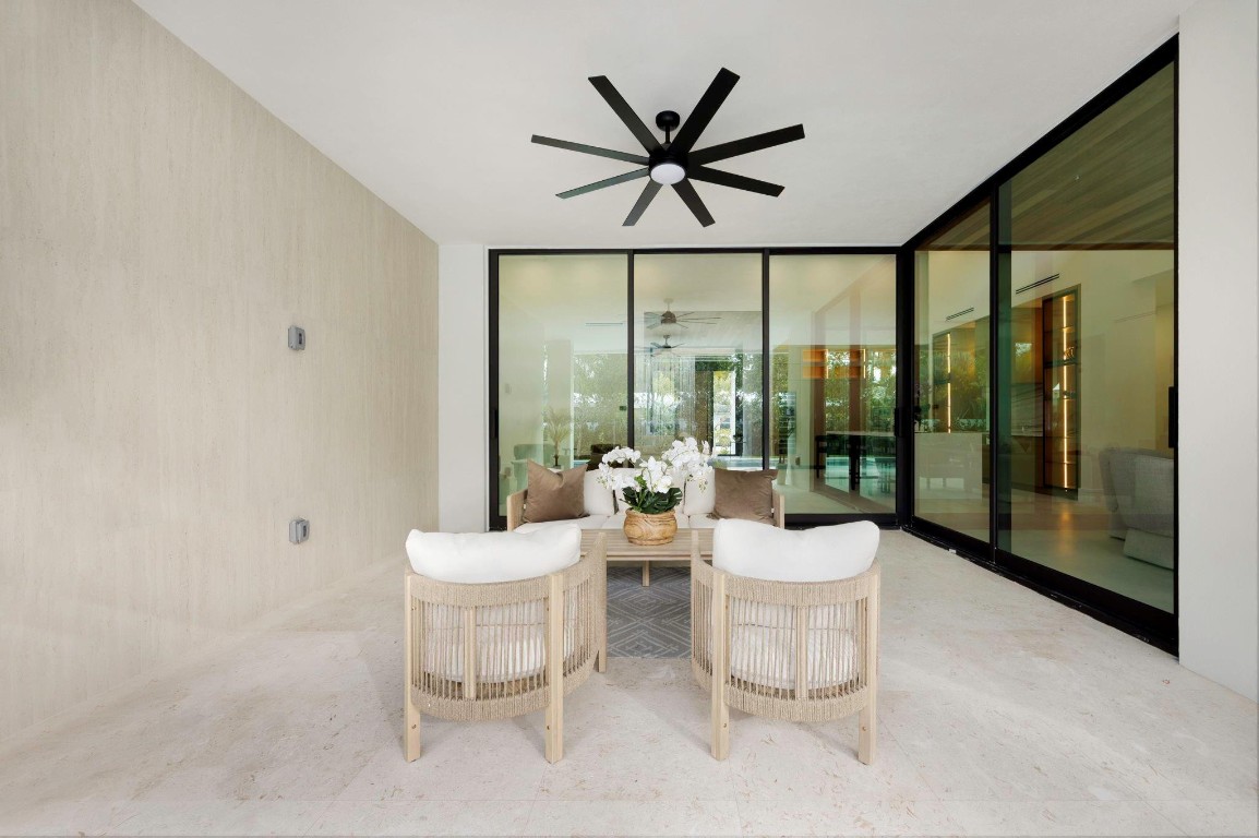 Coral Ridge 21-50 B - Residential