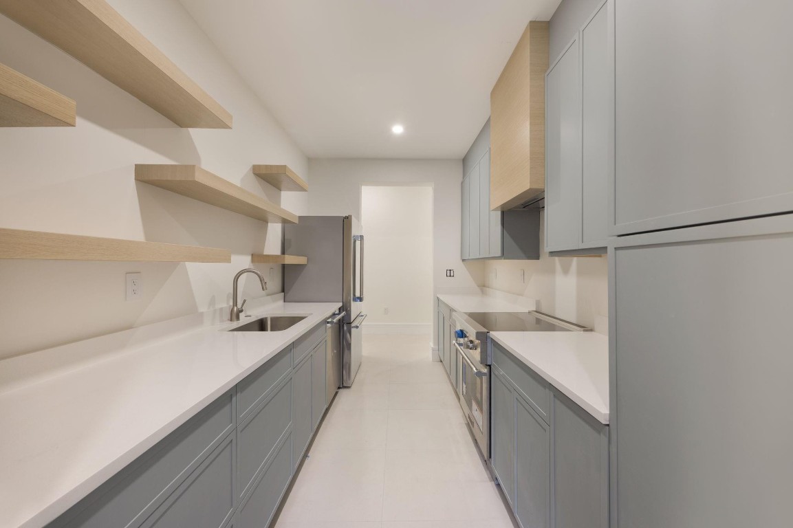 Coral Ridge 21-50 B - Residential