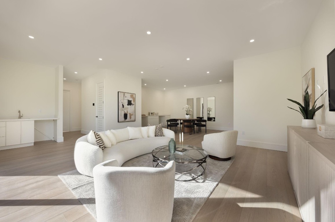 Coral Ridge 21-50 B - Residential