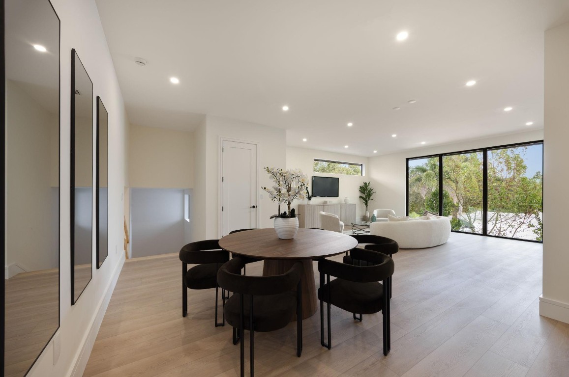 Coral Ridge 21-50 B - Residential