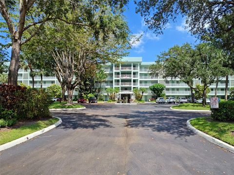 802 Cypress Grove Ln 205 Pompano Beach FL 33069