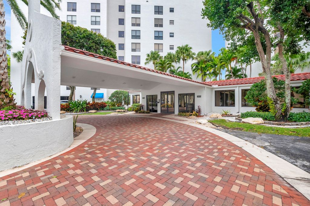 Photo of 7575 Imperial Drive #802, Boca Raton, FL 33433 (MLS # R10997754)