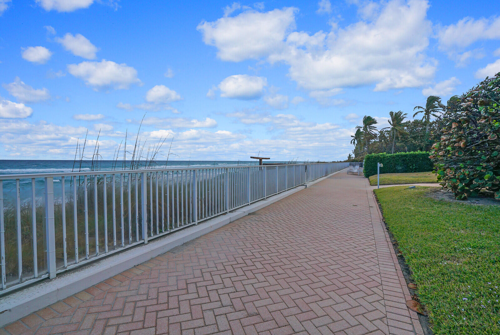 TWENTY TWO NINETY FIVE SOUTH OCEAN BLVD - Residential Lease