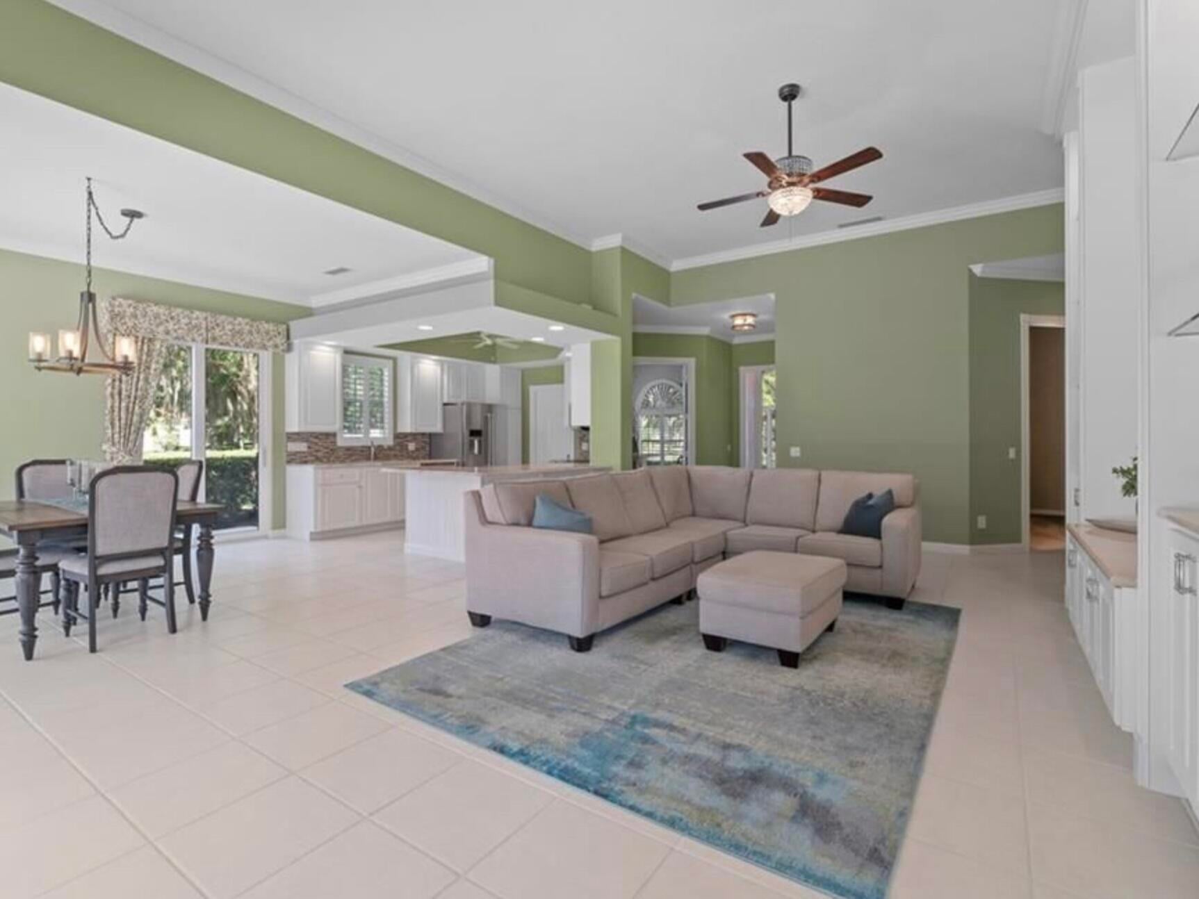 9400 SW Wedgewood Lane, Stuart, FL, 34997/$619,000 3 9400 SW Wedgewood Lane