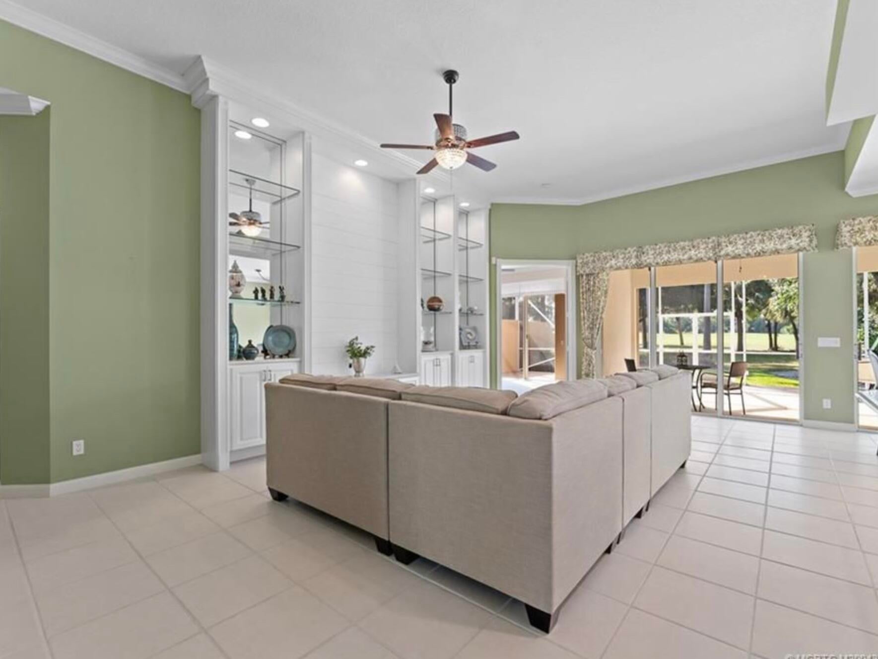 9400 SW Wedgewood Lane, Stuart, FL, 34997/$619,000 4 9400 SW Wedgewood Lane