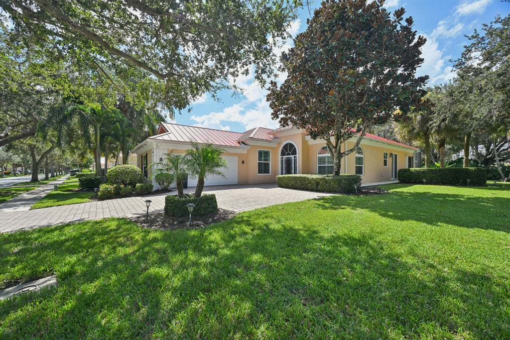 Photo of 9400 SW Wedgewood Lane, Stuart, FL 34997 (MLS # B26071209)