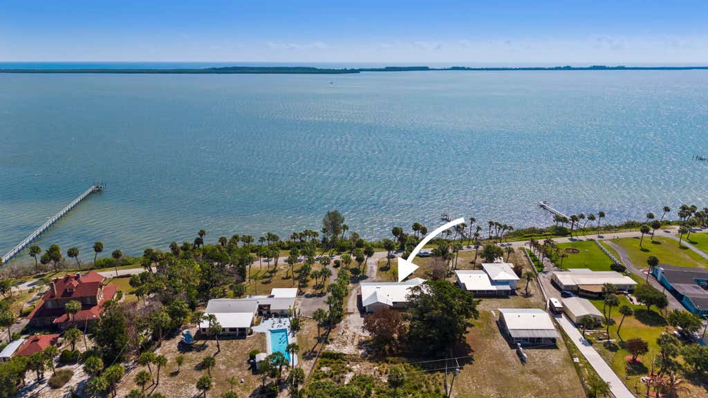 Photo of 4003 S Indian River Drive, Fort Pierce, FL 34982 (MLS # B26045771)