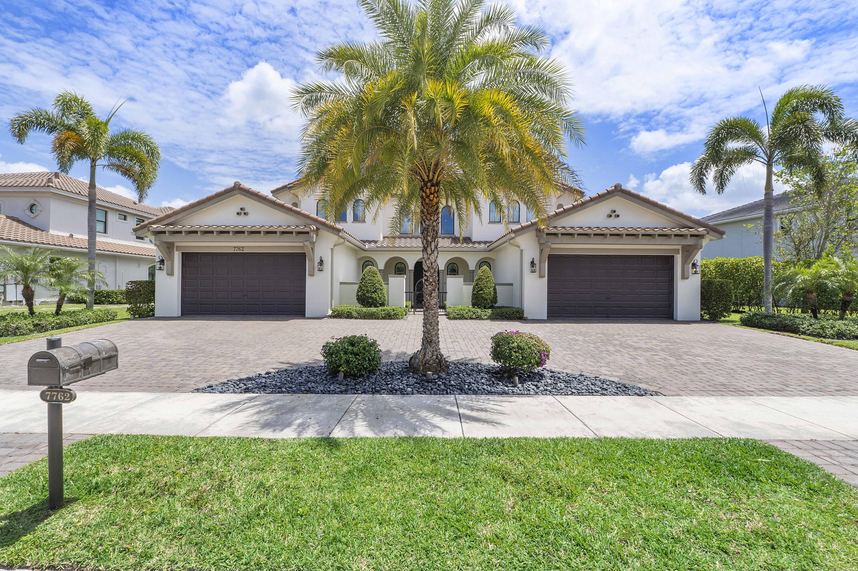 PARKLAND GOLF & COUNTRY CLUB - Residential