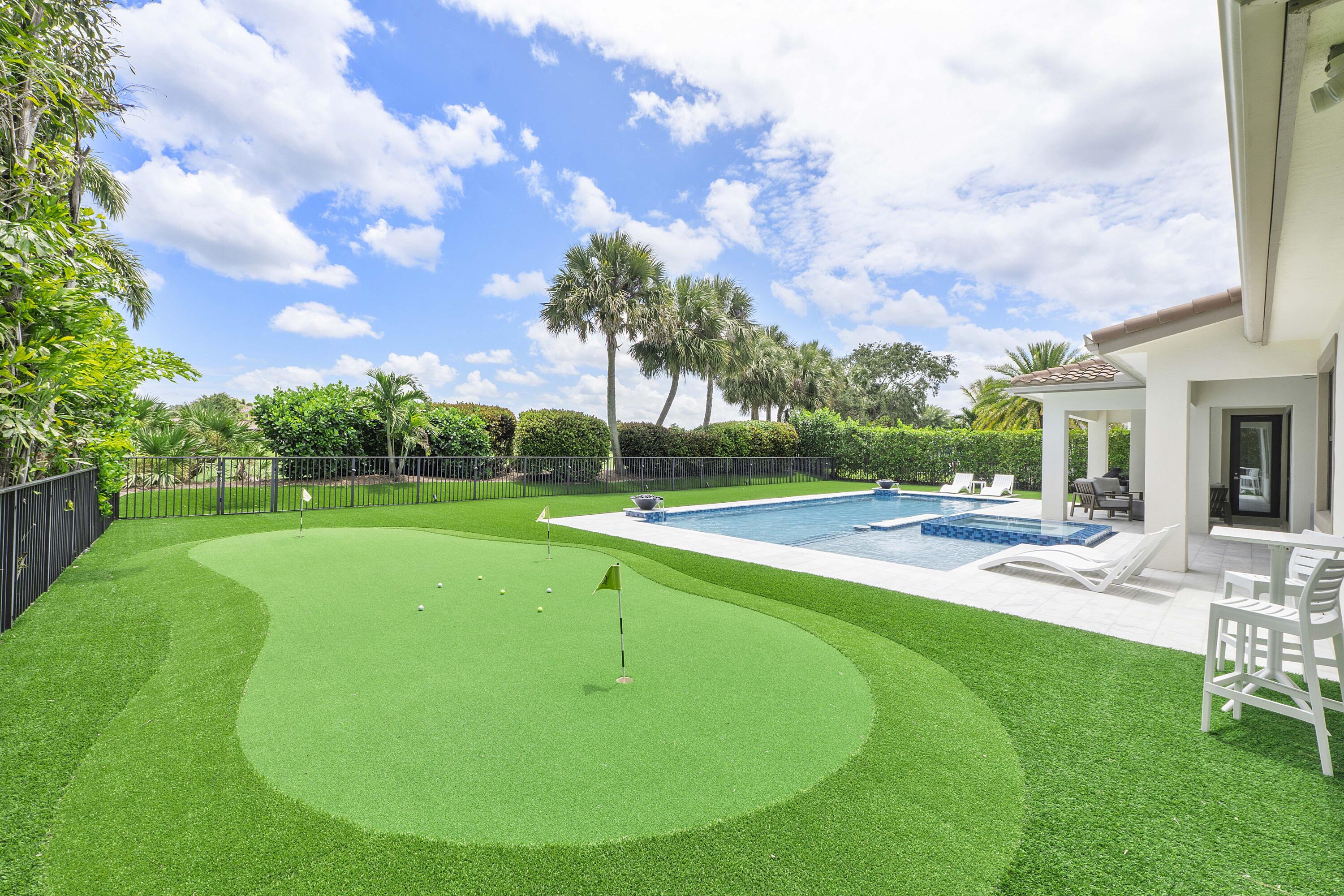 PARKLAND GOLF & COUNTRY CLUB - Residential