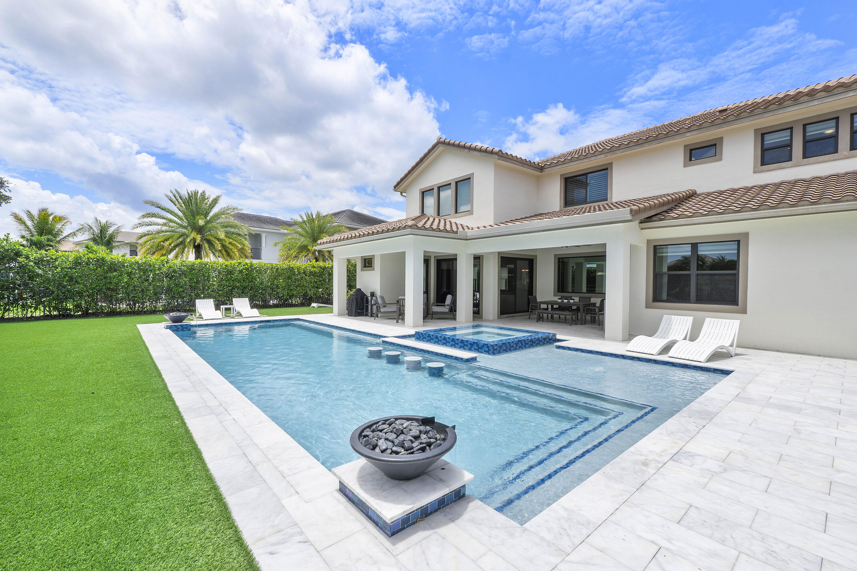 PARKLAND GOLF & COUNTRY CLUB - Residential
