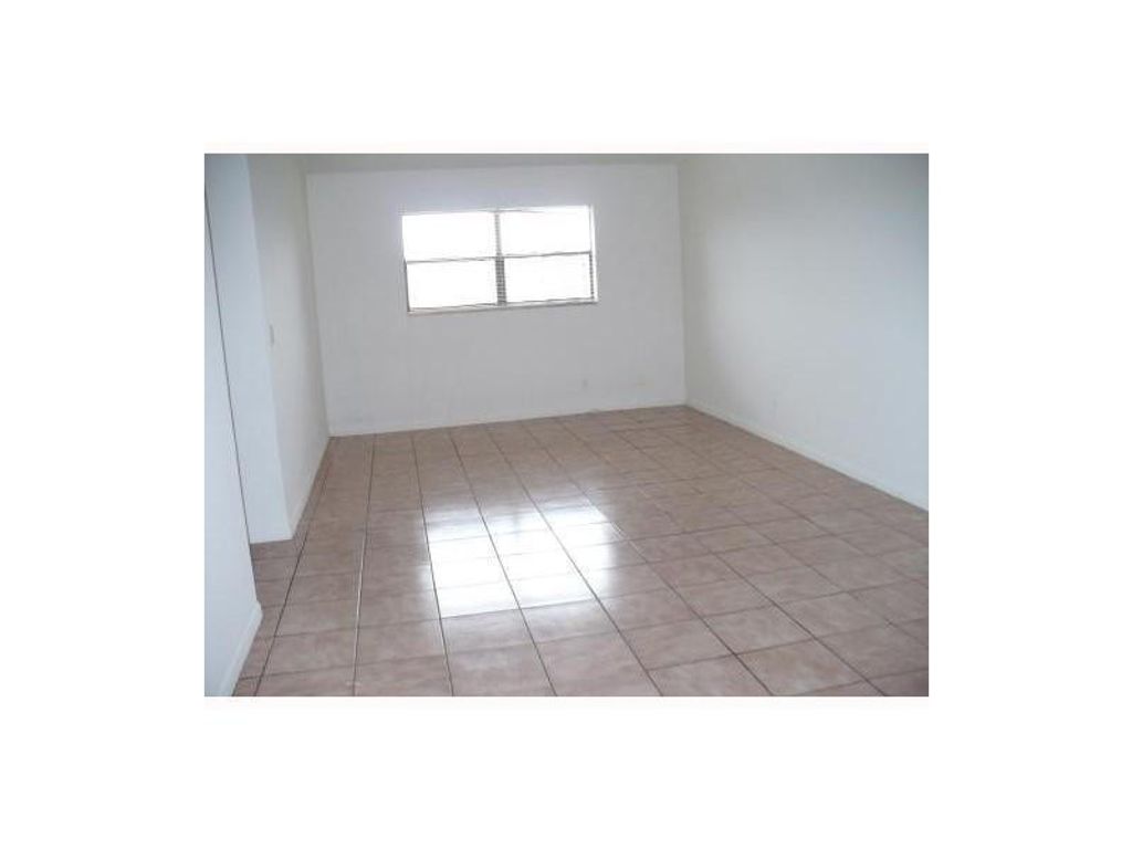 Photo of 4187 114th Avenue #3, Coral Springs, FL 33065 (MLS # F1296348)