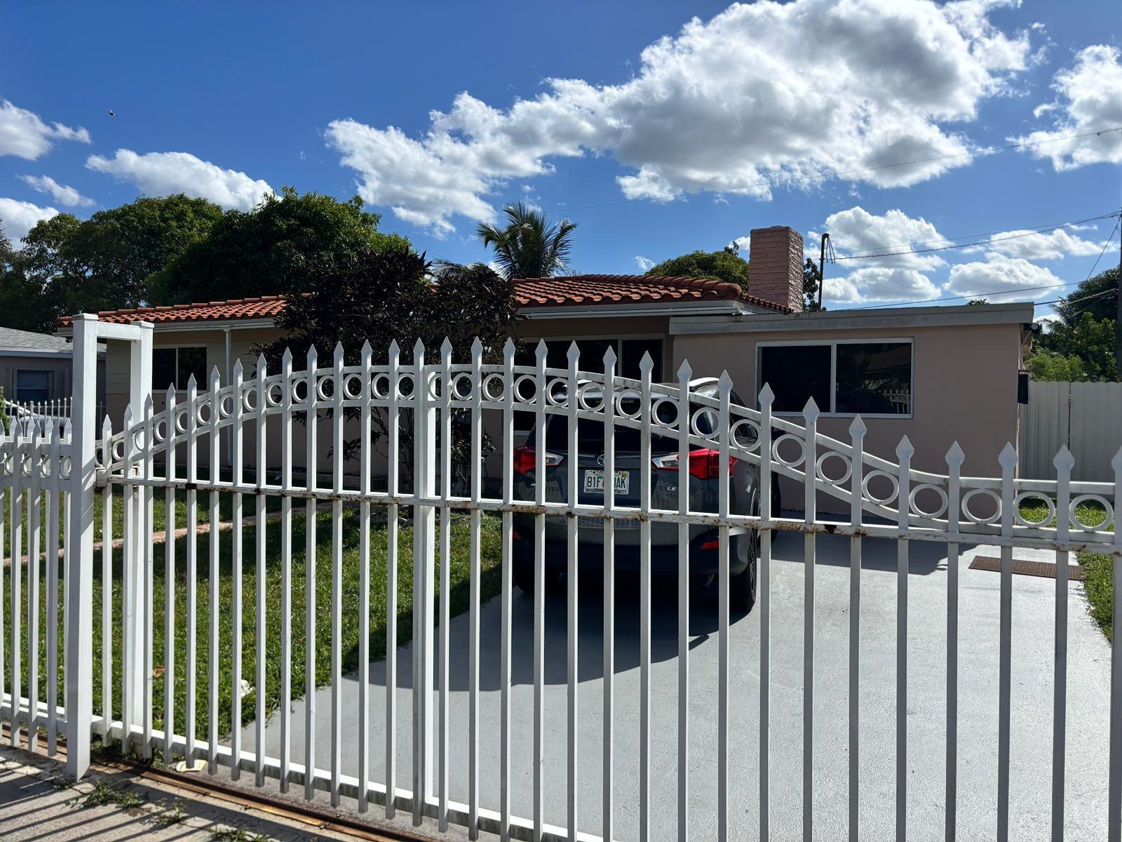 SIERRA 1ST ADDN - Residential