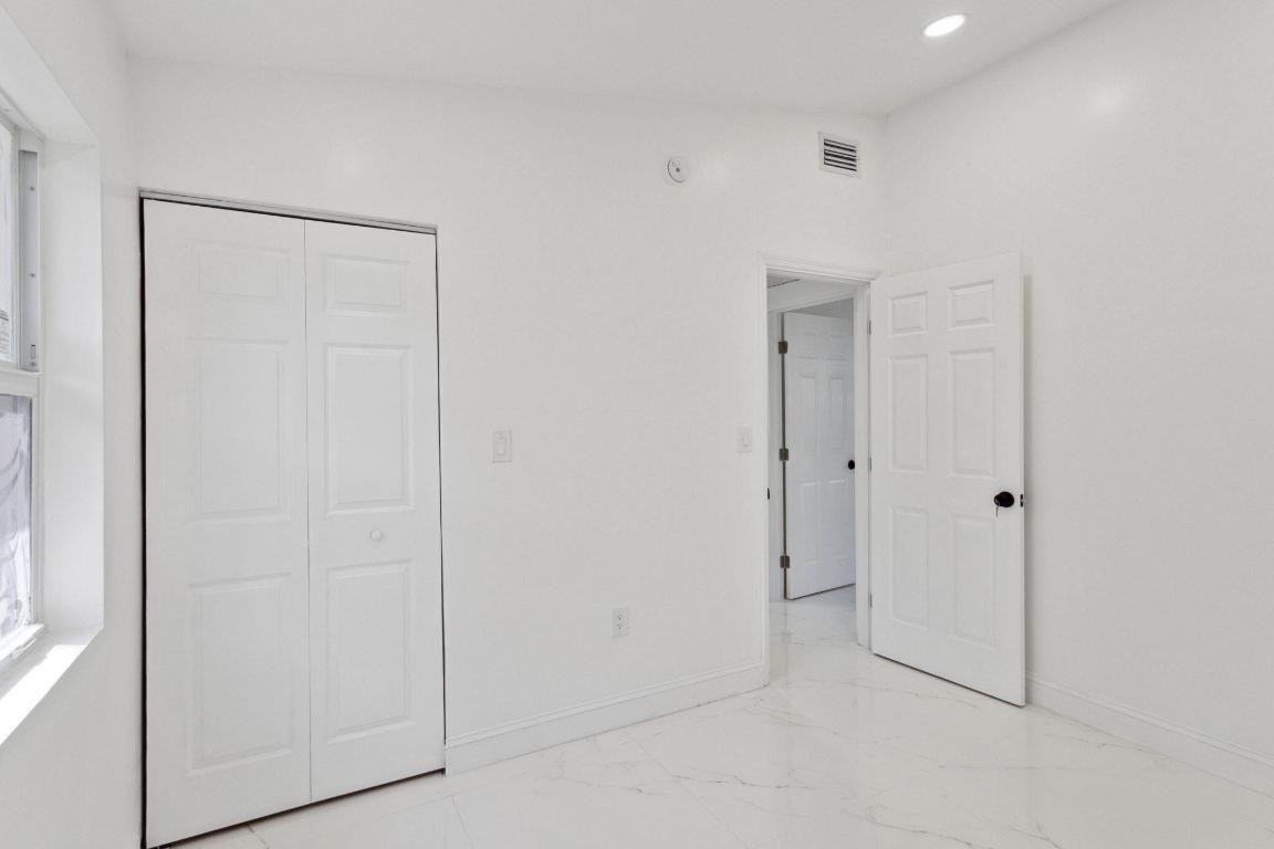 LAUDERDALE MANORS AMEN RESUB - Residential