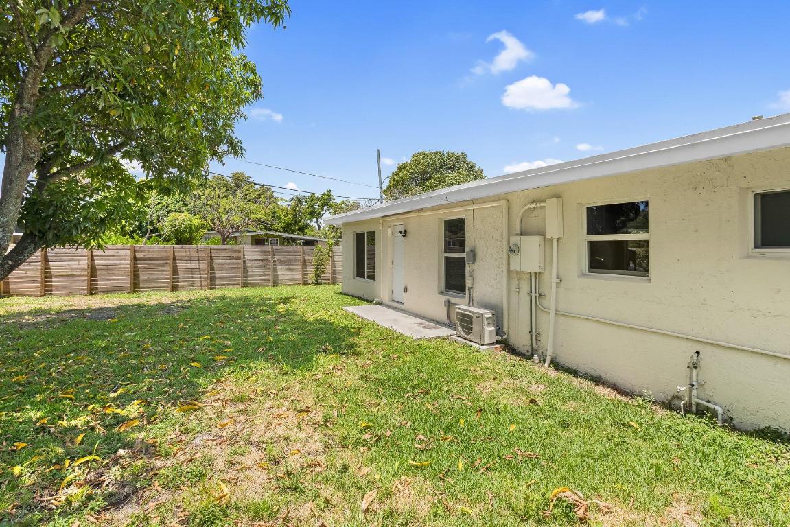 LAUDERDALE MANORS AMEN RESUB - Residential