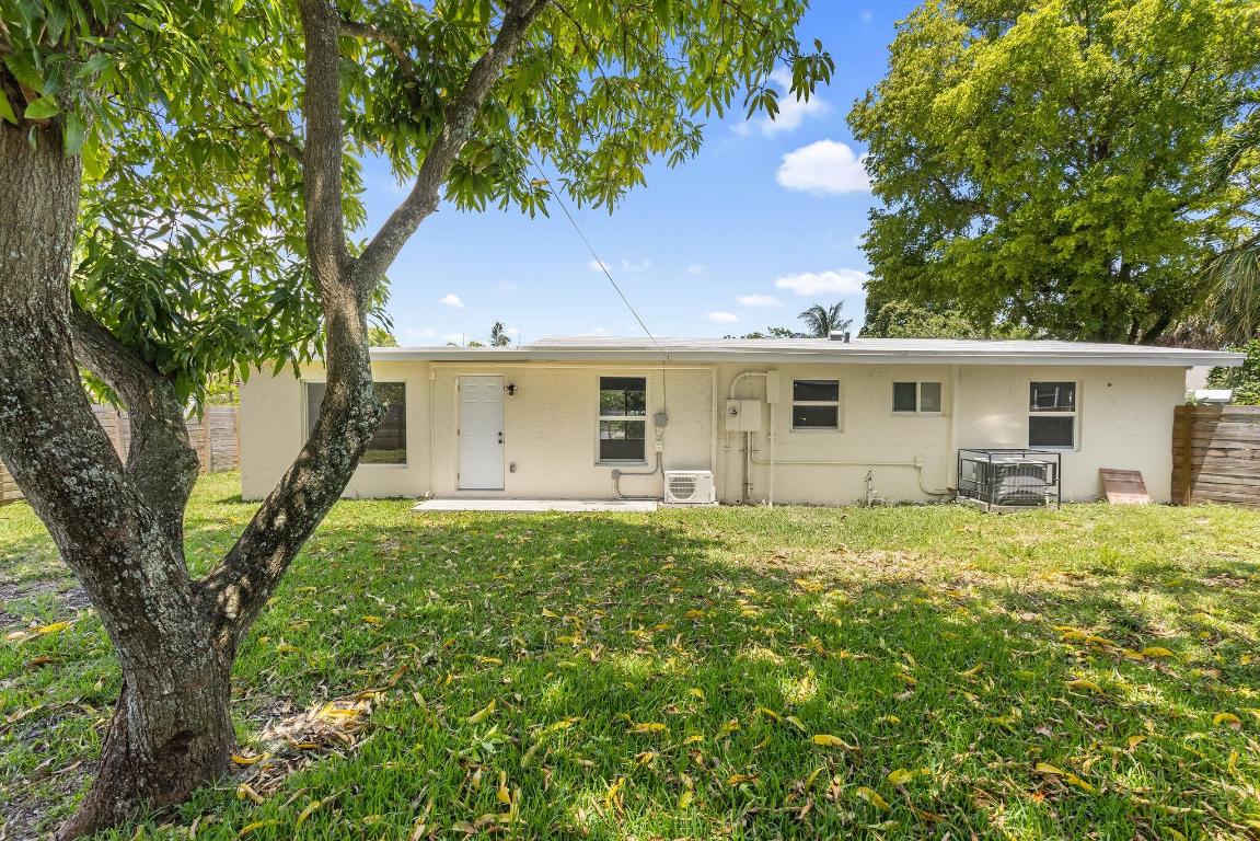 LAUDERDALE MANORS AMEN RESUB - Residential