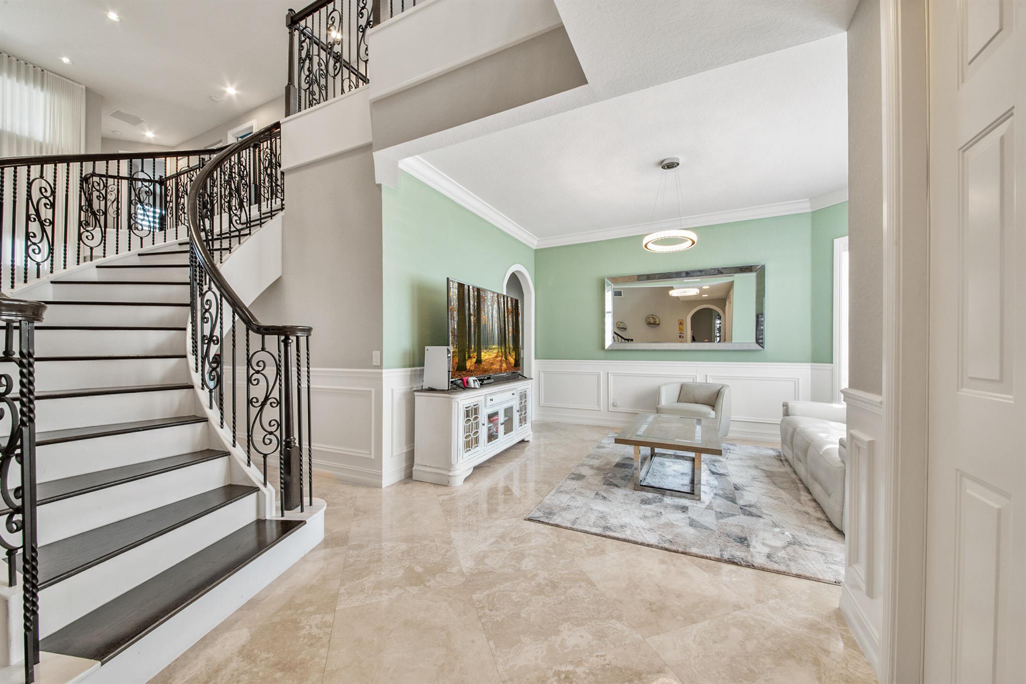 8621 Cobblestone Point Circle