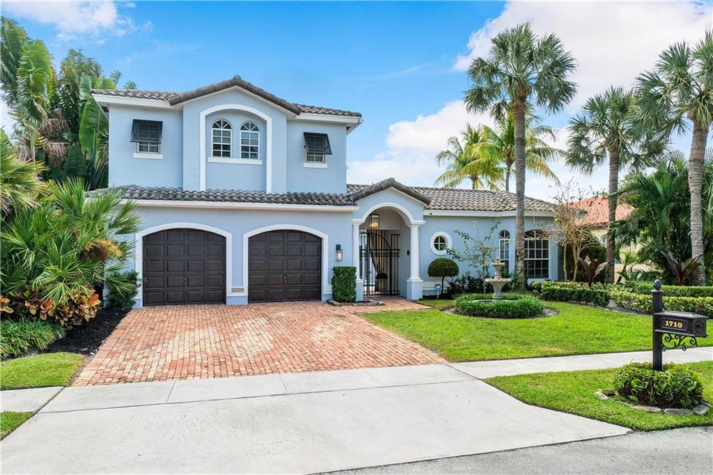 Royal Palm Forest - Residential
