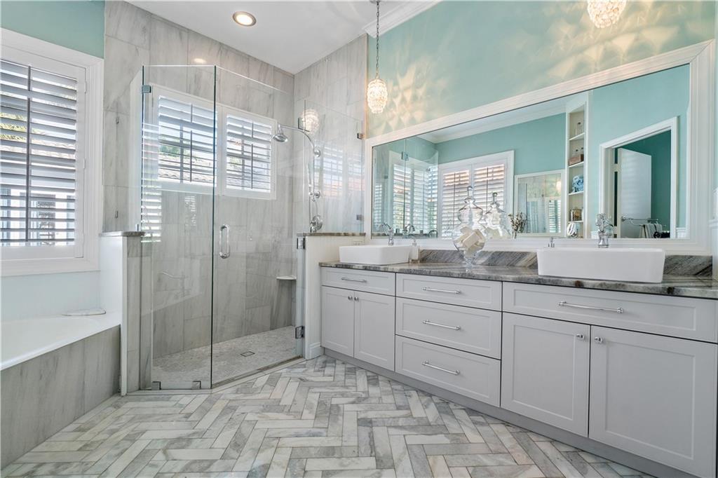 Royal Palm Forest - Residential