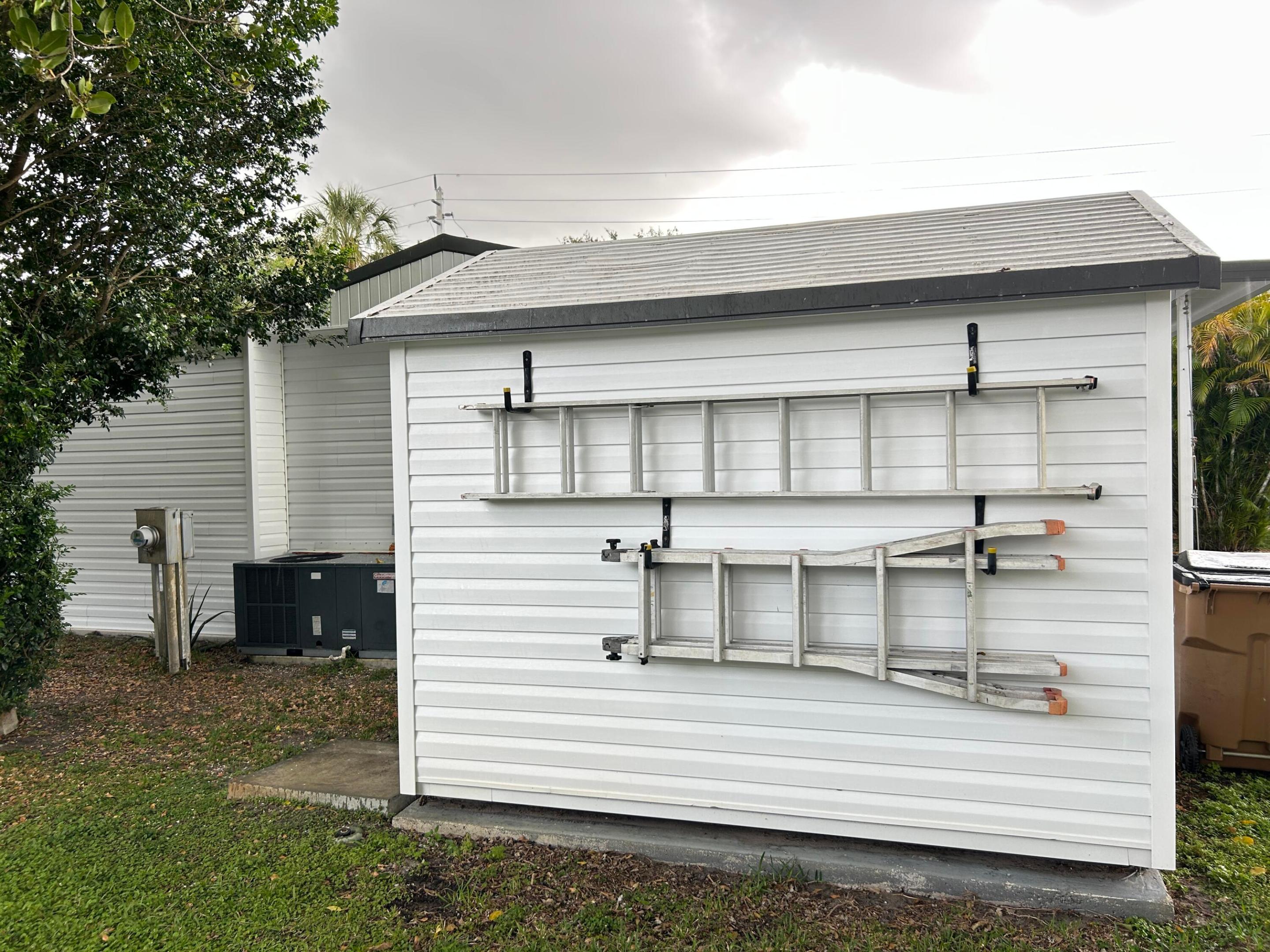 PINE TREE PARK CO-OP - Residential