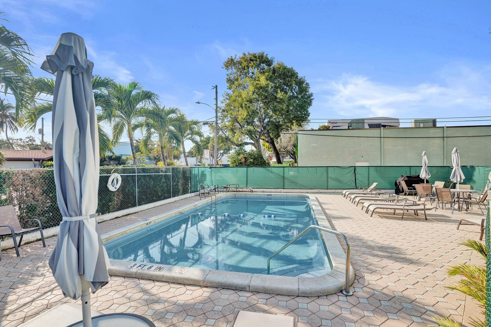 CORAL RIDGE EAST - Residential