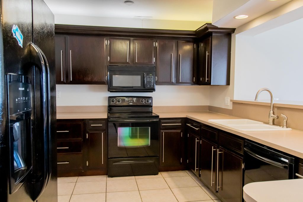 Photo of 130 SW 14th Avenue, Boynton Beach, FL 33435 (MLS # B26022043)