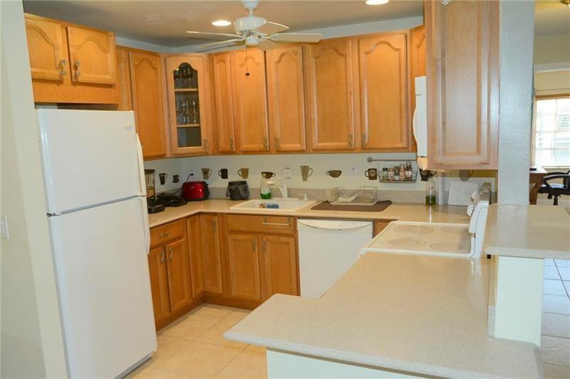 6499 Bay Club Dr 2