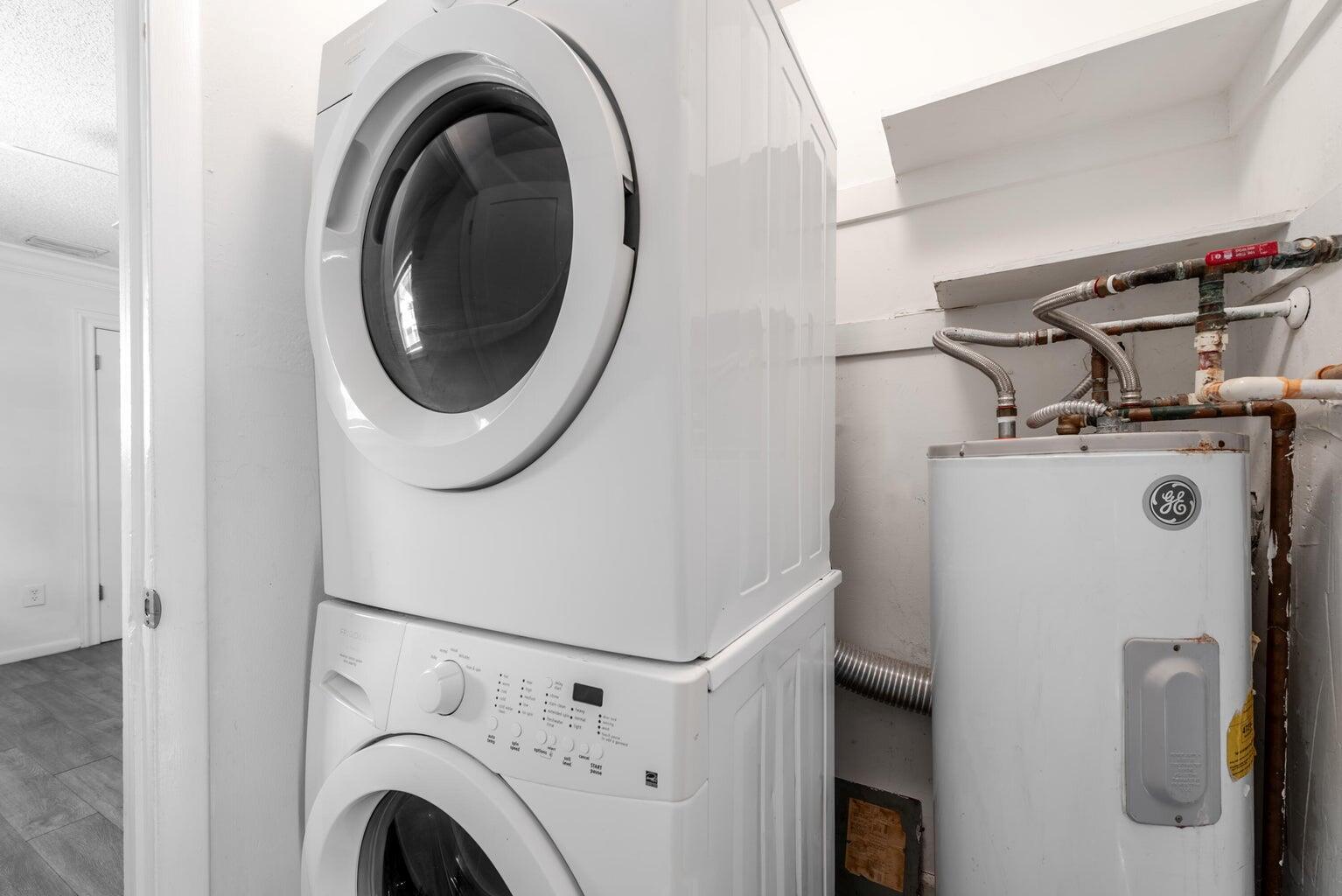 GUETHLE SUB UNREC ON AM-7 - Residential Lease