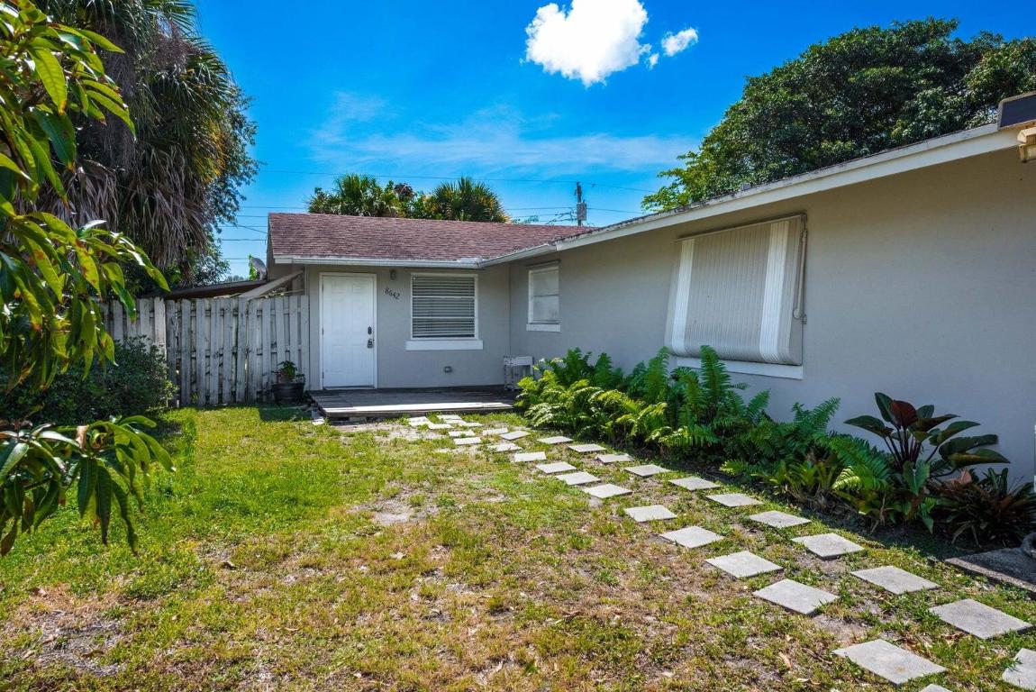 GUETHLE SUB UNREC ON AM-72 - Residential Lease