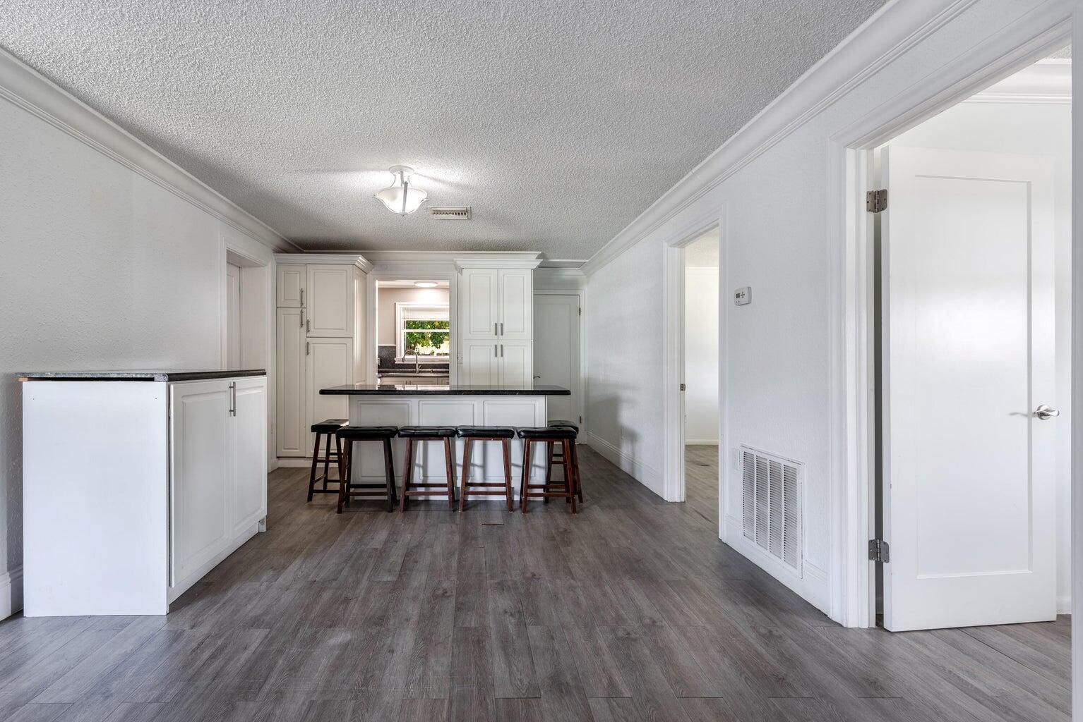 GUETHLE SUB UNREC ON AM-7 - Residential Lease