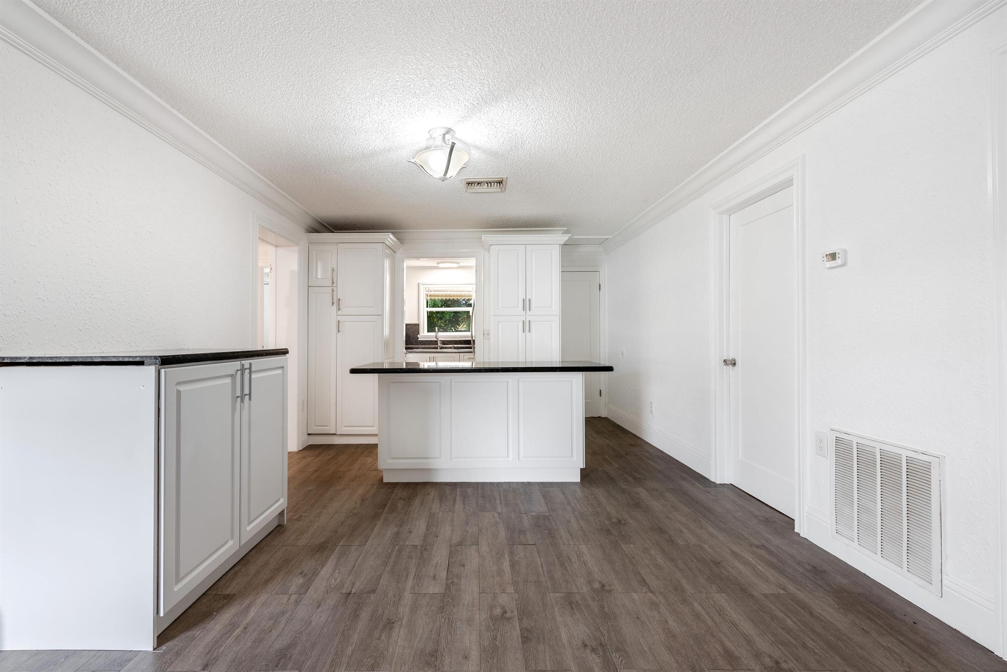 GUETHLE SUB UNREC ON AM-7 - Residential Lease