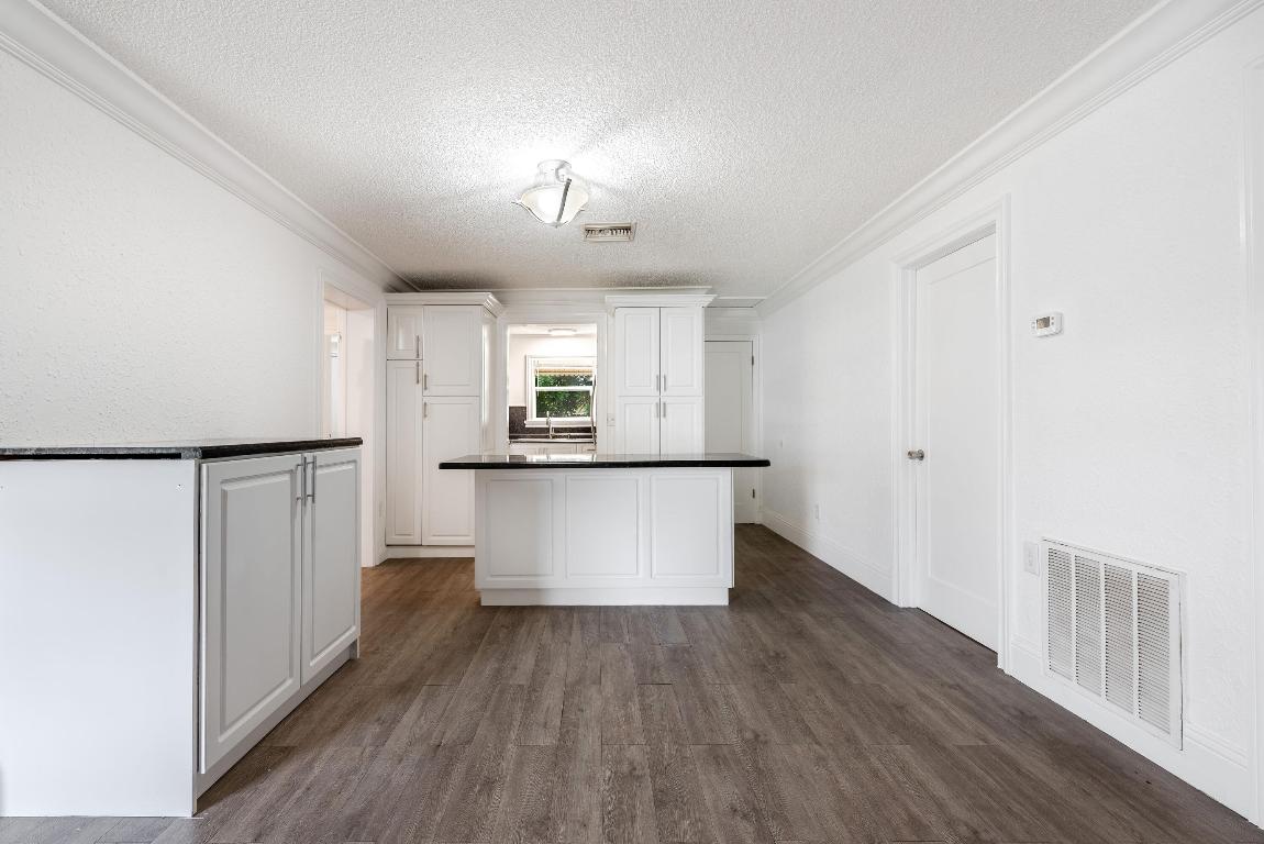 GUETHLE SUB UNREC ON AM-72 - Residential Lease