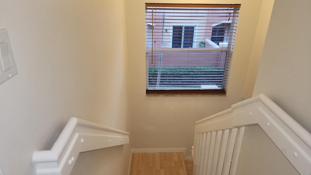 VILLAS AT HARBOR ISLES - Residential Lease