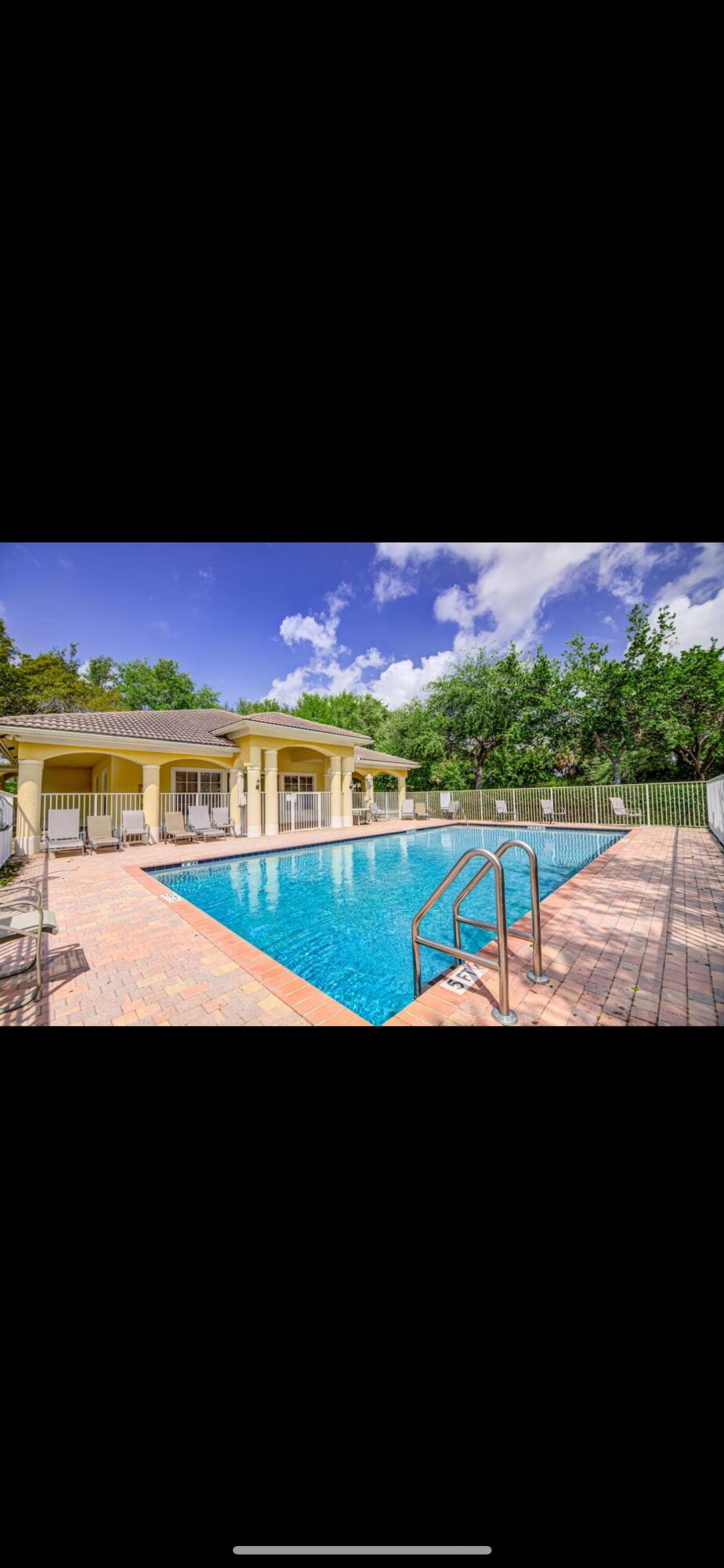 BELLA VERDE CONDO - Residential