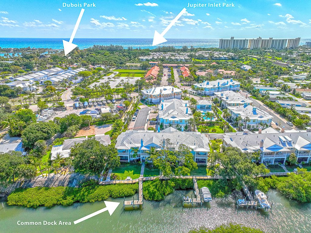 Photo of 308 Inlet Waters Circle, Jupiter, FL 33477 (MLS # R10968281)
