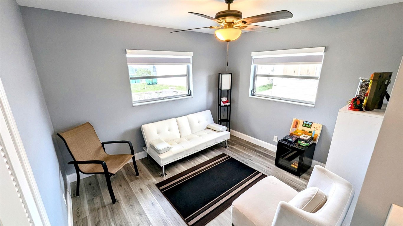 MAINLANDS OF TAMARAC LAKE - Residential