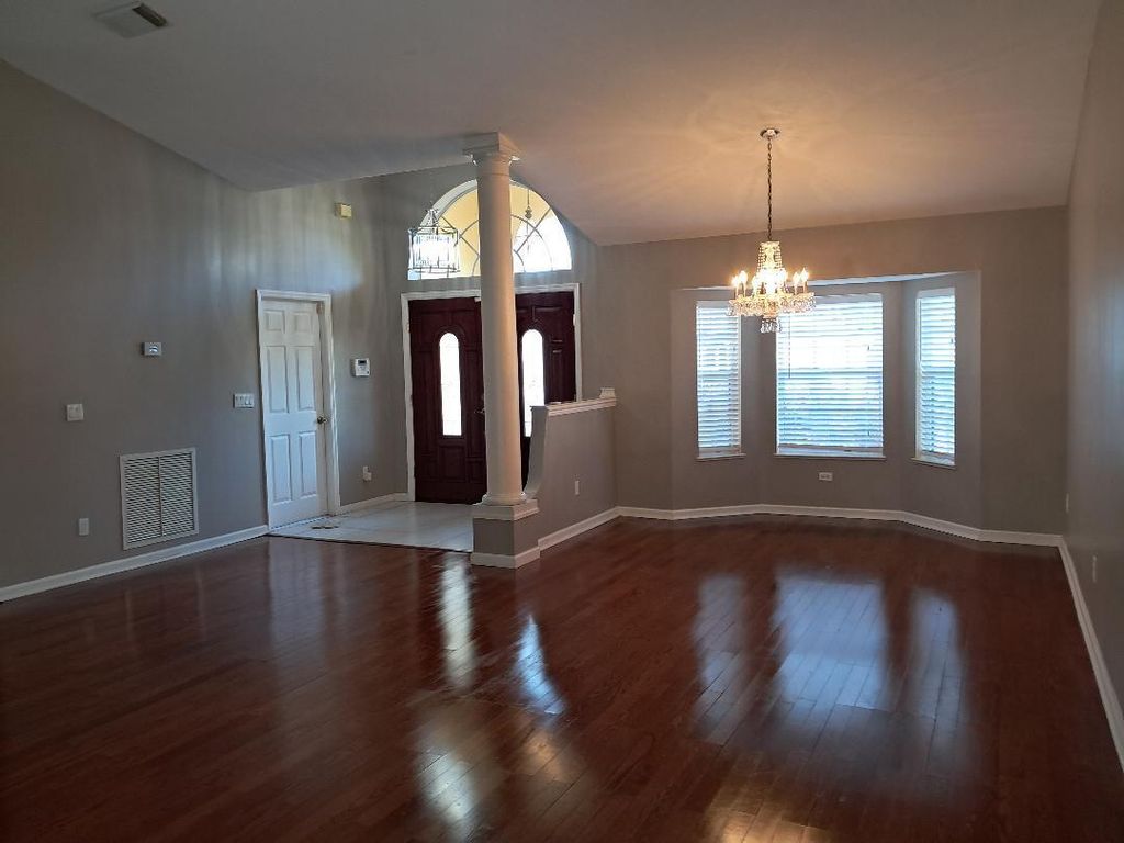 Photo of 242 SW Amesbury Avenue, Port Saint Lucie, FL 34953 (MLS # R11139054)