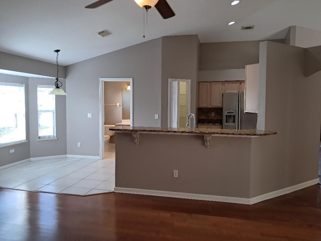 PORT ST LUCIE SECTION 41 - Residential Lease